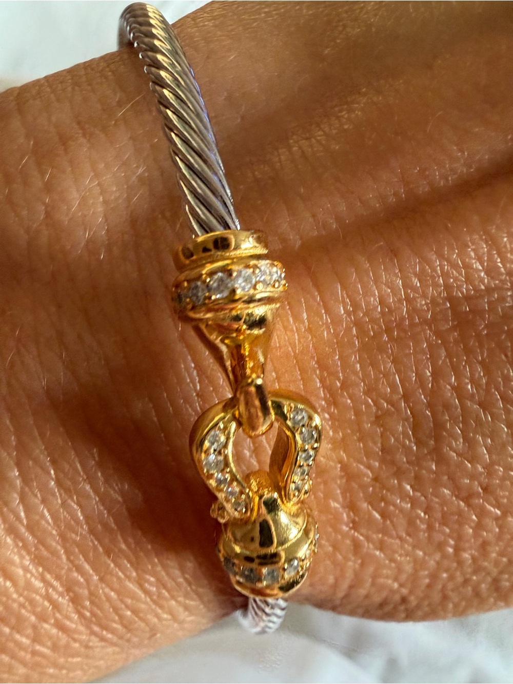 David Yurman Sterling Silver 18K Gold Diamond Cable Hook Bracelet Medium M Box - Picture 4 of 17